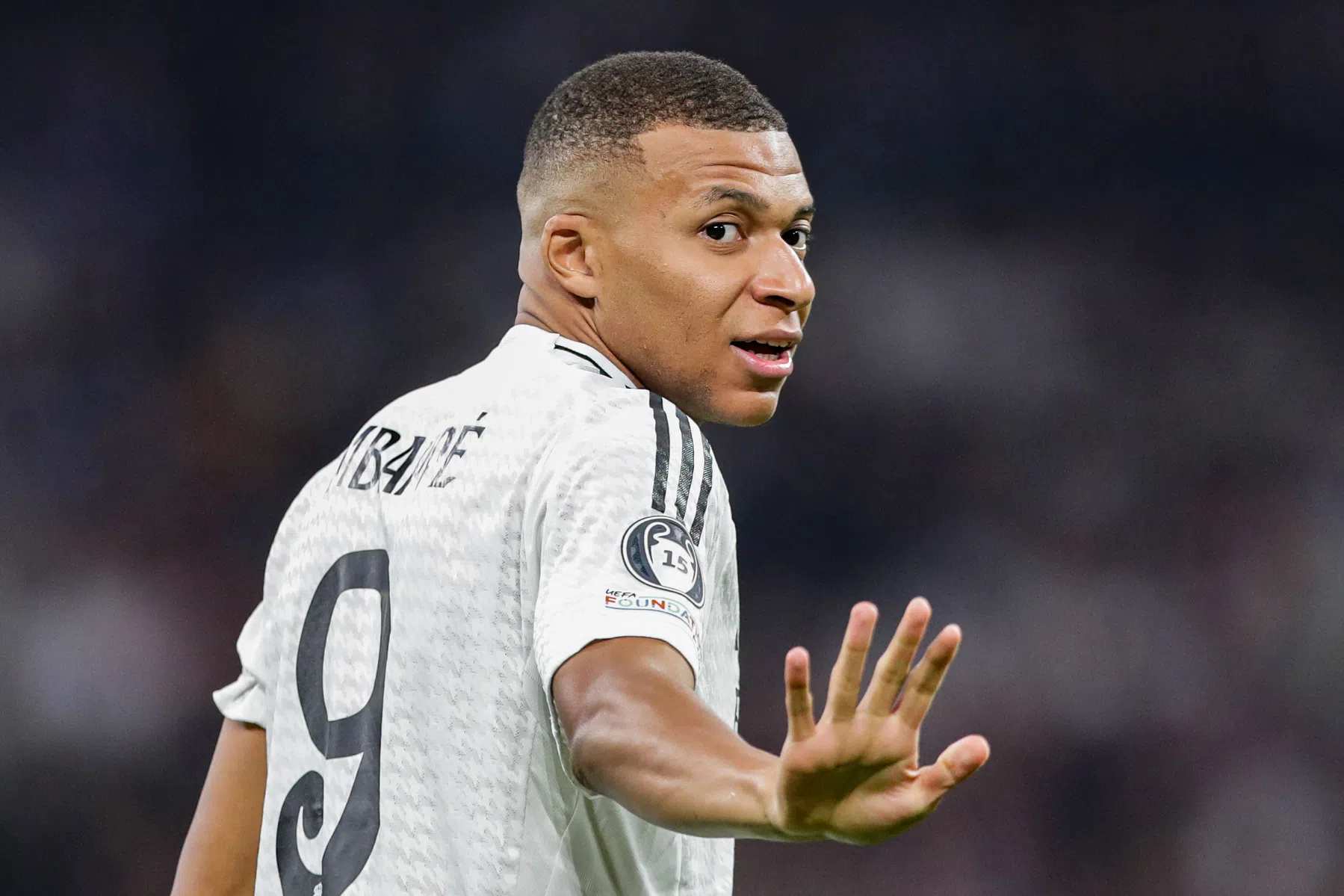 Mbappé ontbreekt voor tweede interlandperiode op rij bij Frankrijk