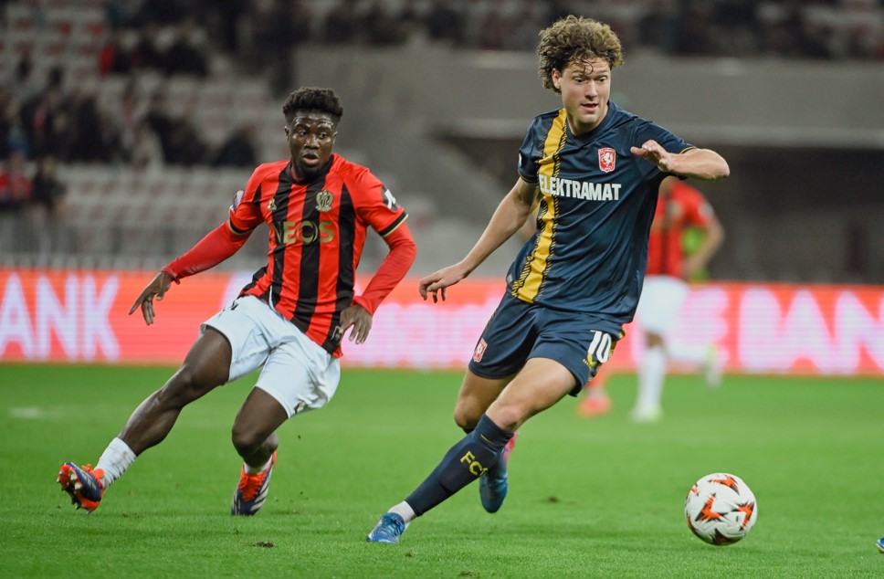 'Plan van FC Twente-trainer Joseph Oosting is bijna revolutionair' 