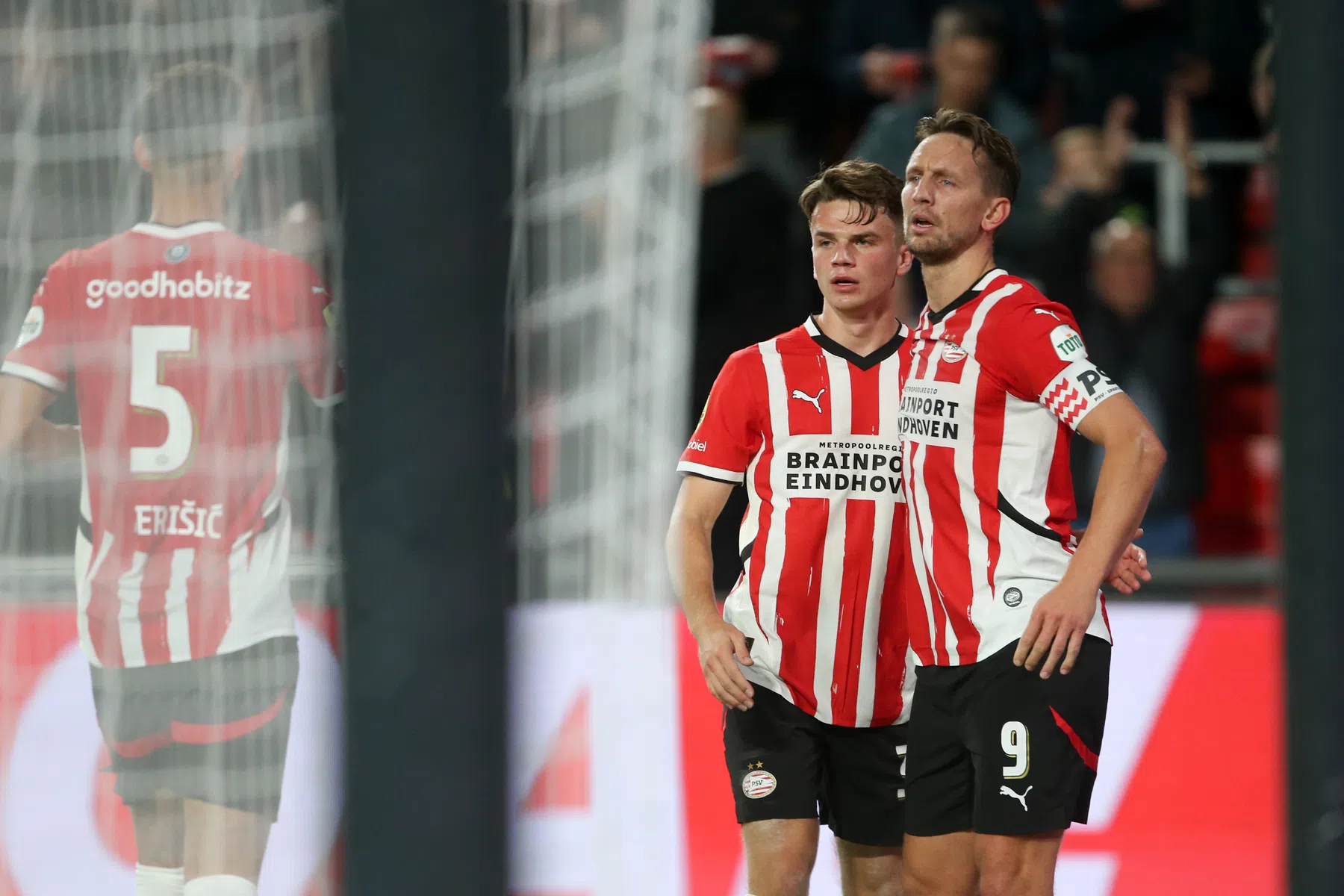Luuk de Jong aast op podium: 'Edwin van der Sar kan ik pakken'