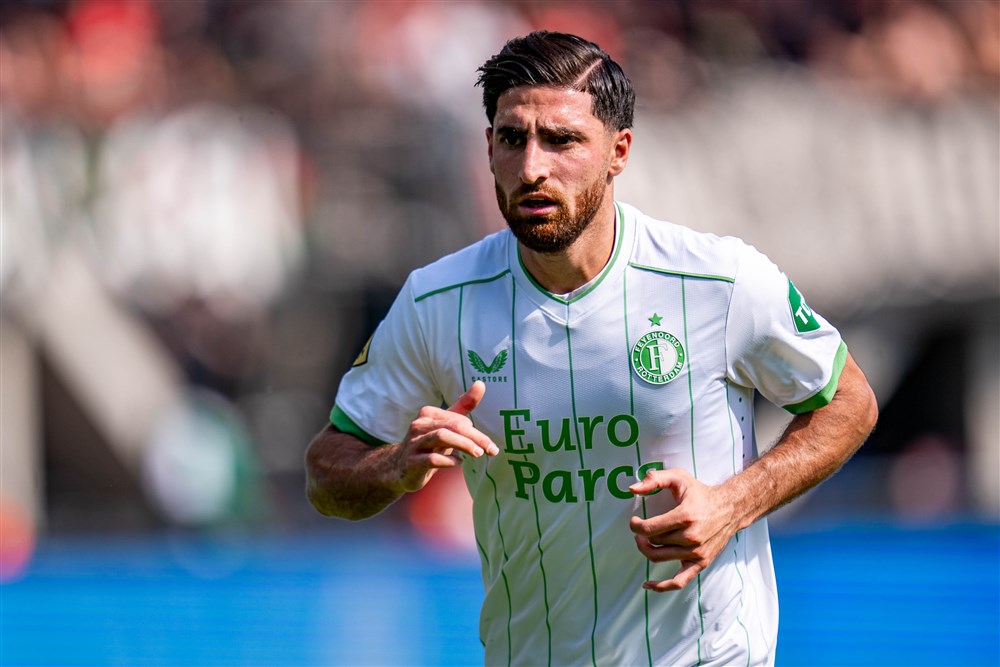 'Er zijn twee manieren waarop je naar transfer Jahanbakhsh kan kijken' 