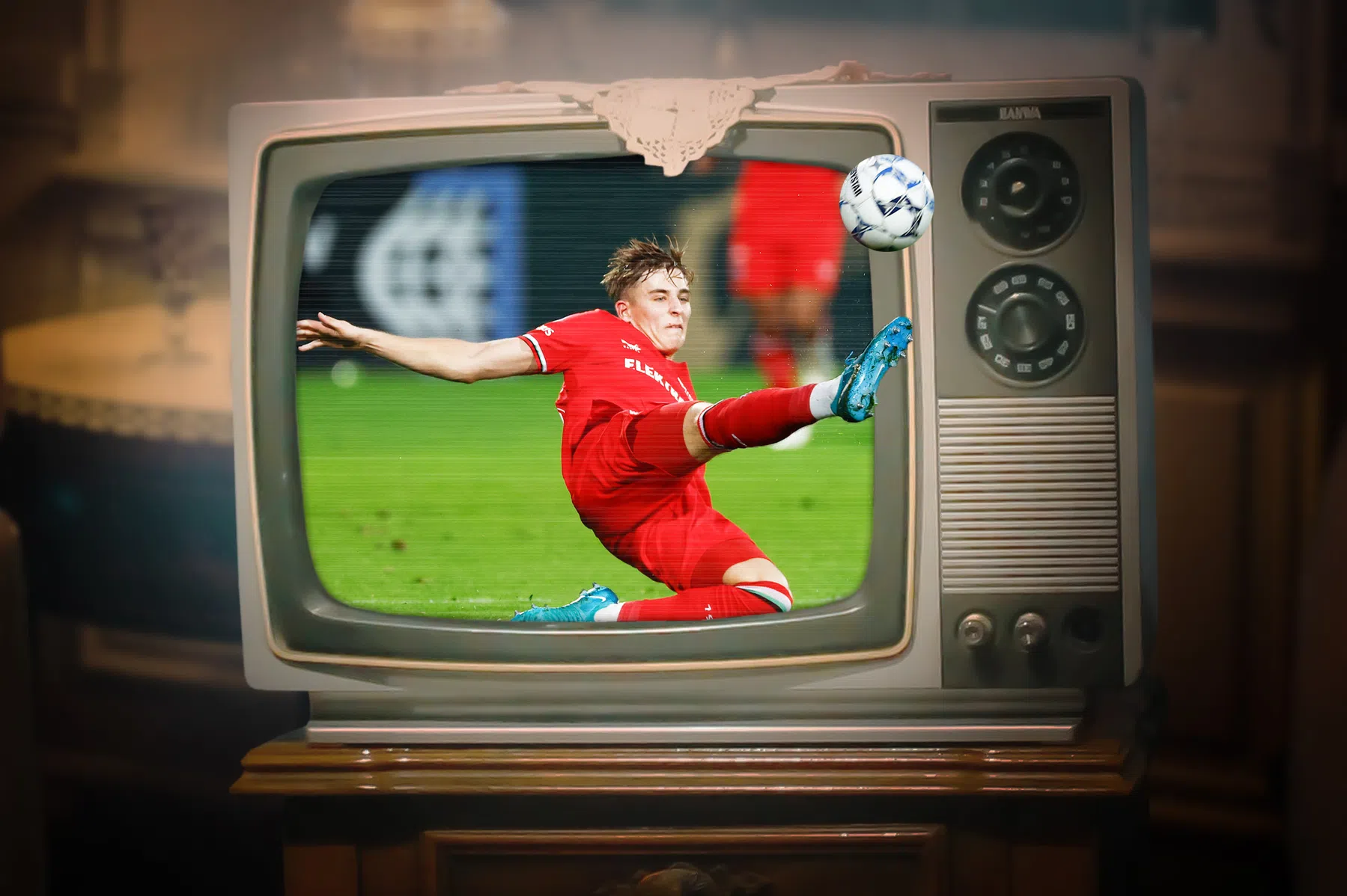 Voetbal op tv: hier kijk je naar de duels van FC Twente, Ajax en AZ