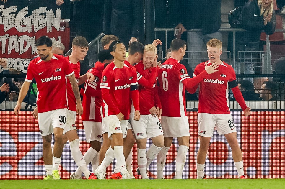 AZ op Rapport: imponerend middenveld, uitblinker 'Keessie' Smit