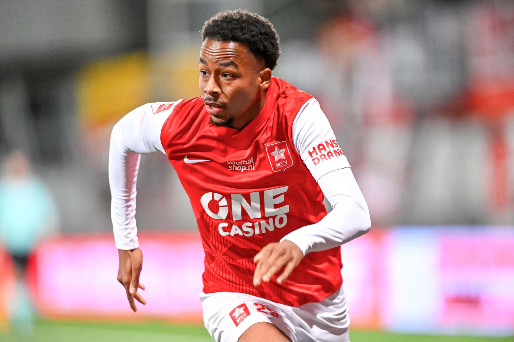 'Vorig jaar werkte ik nog als maaltijdbezorger'