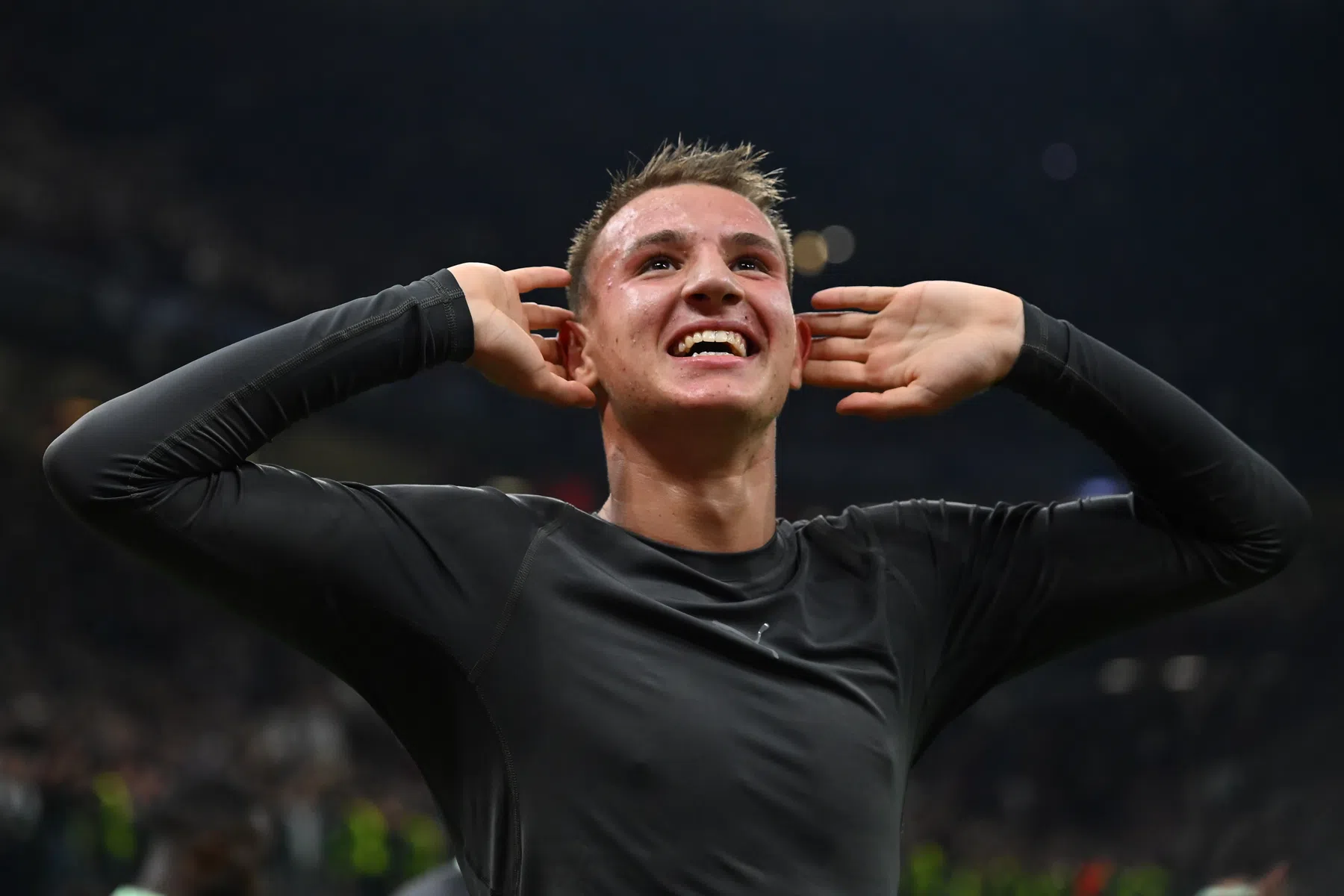 Milan-toptalent Camarda jongste basisspeler uit clubgeschiedenis