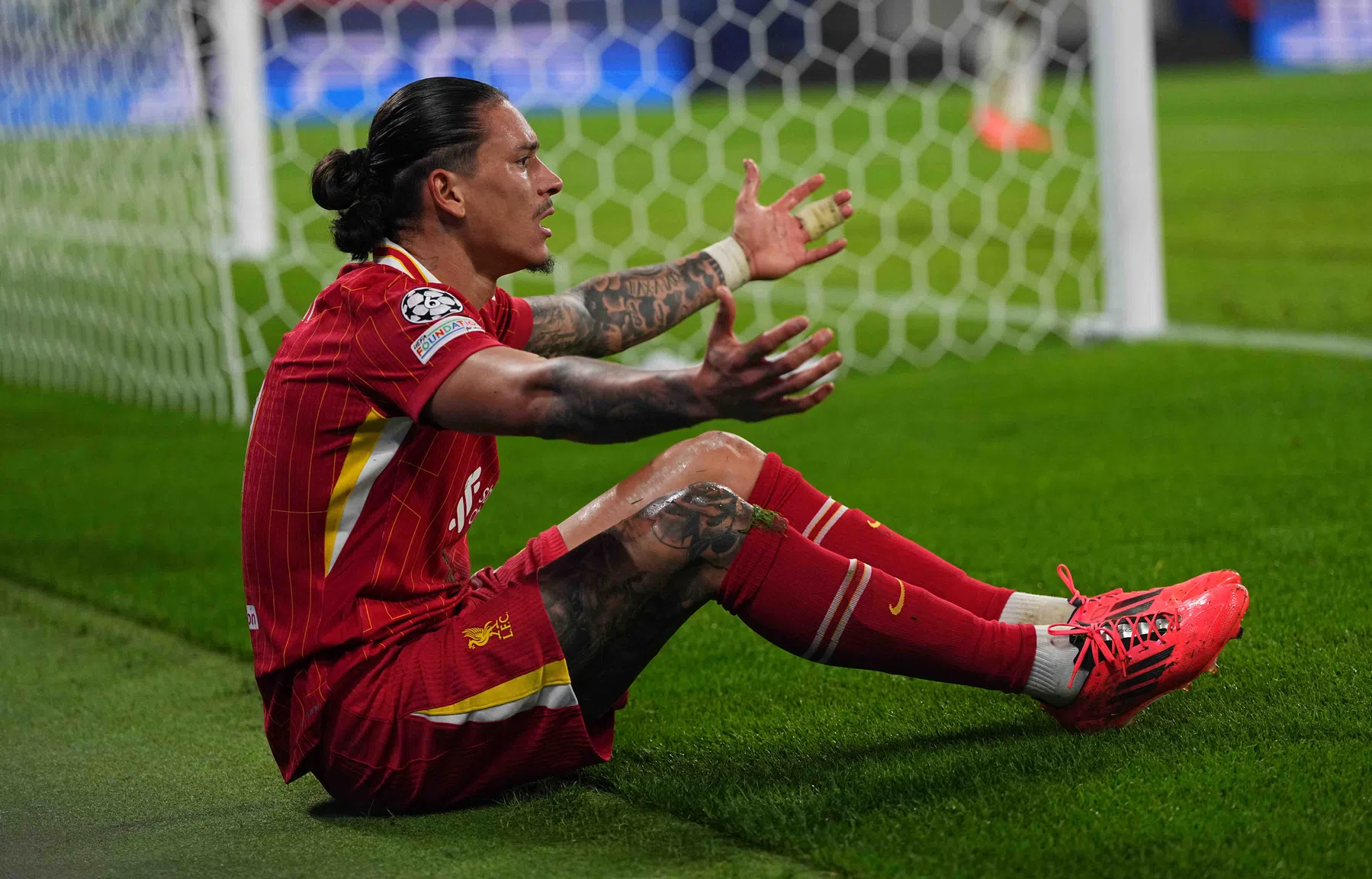 'Slot mist nog een potentiële topscorer, iemand als Martínez of Osimhen'