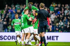Thumbnail for article: Excelsior nieuwe koploper KKD na forse nederlaag Helmond Sport