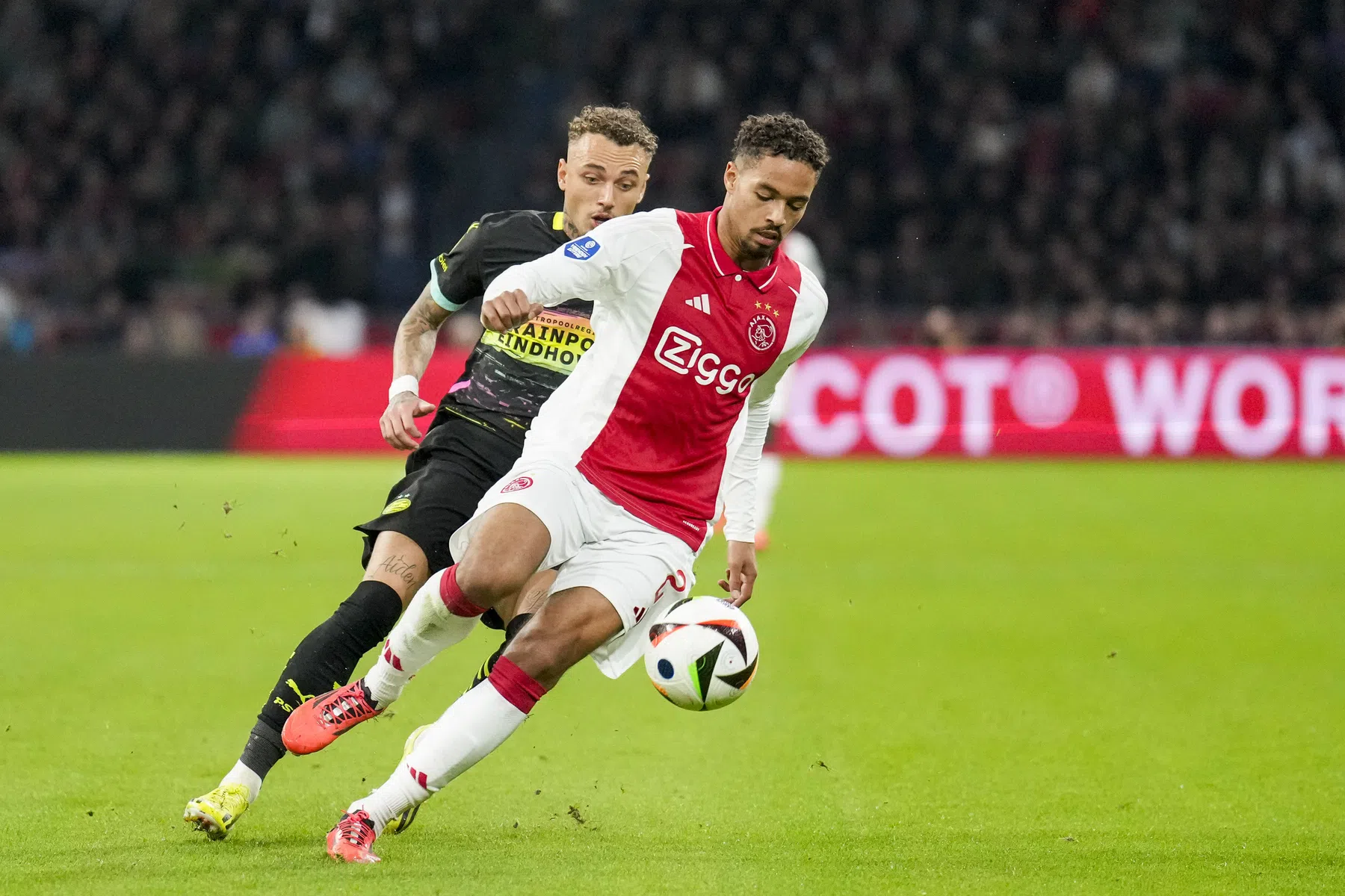 Farioli over rentree Rensch bij Oranje: 'Gaat een mooie carrière tegemoet'