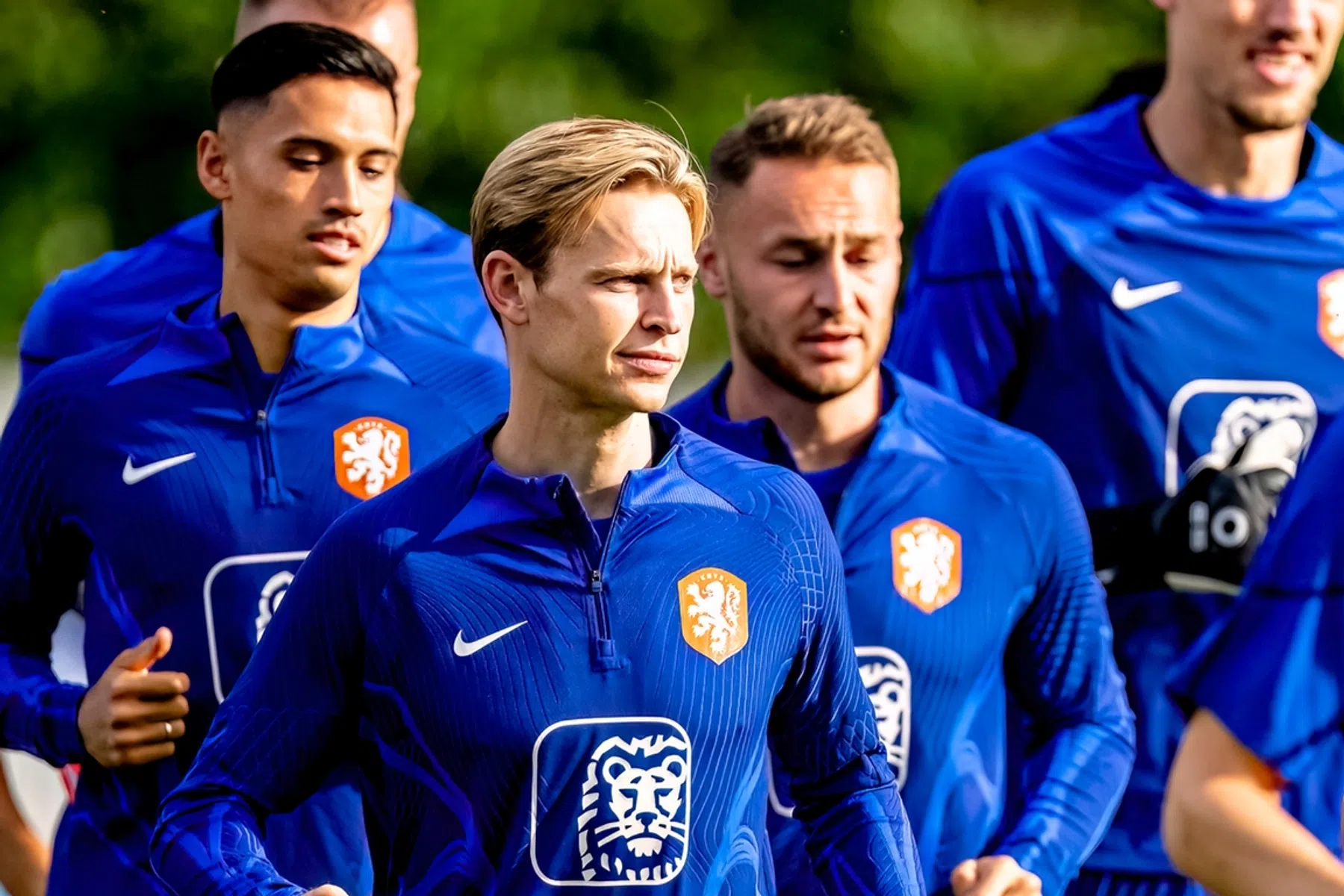 Frenkie de Jong traint direct mee met Oranje