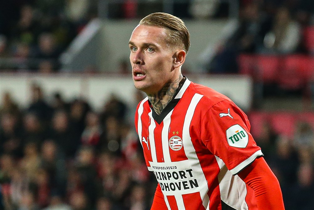 'Karsdorps contract moet verlengd worden bij PSV'