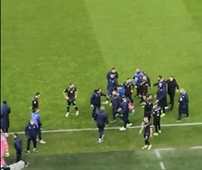 Thumbnail for article: Weer gaat het mis: Kosovo-spelers stappen van het veld in Roemenië