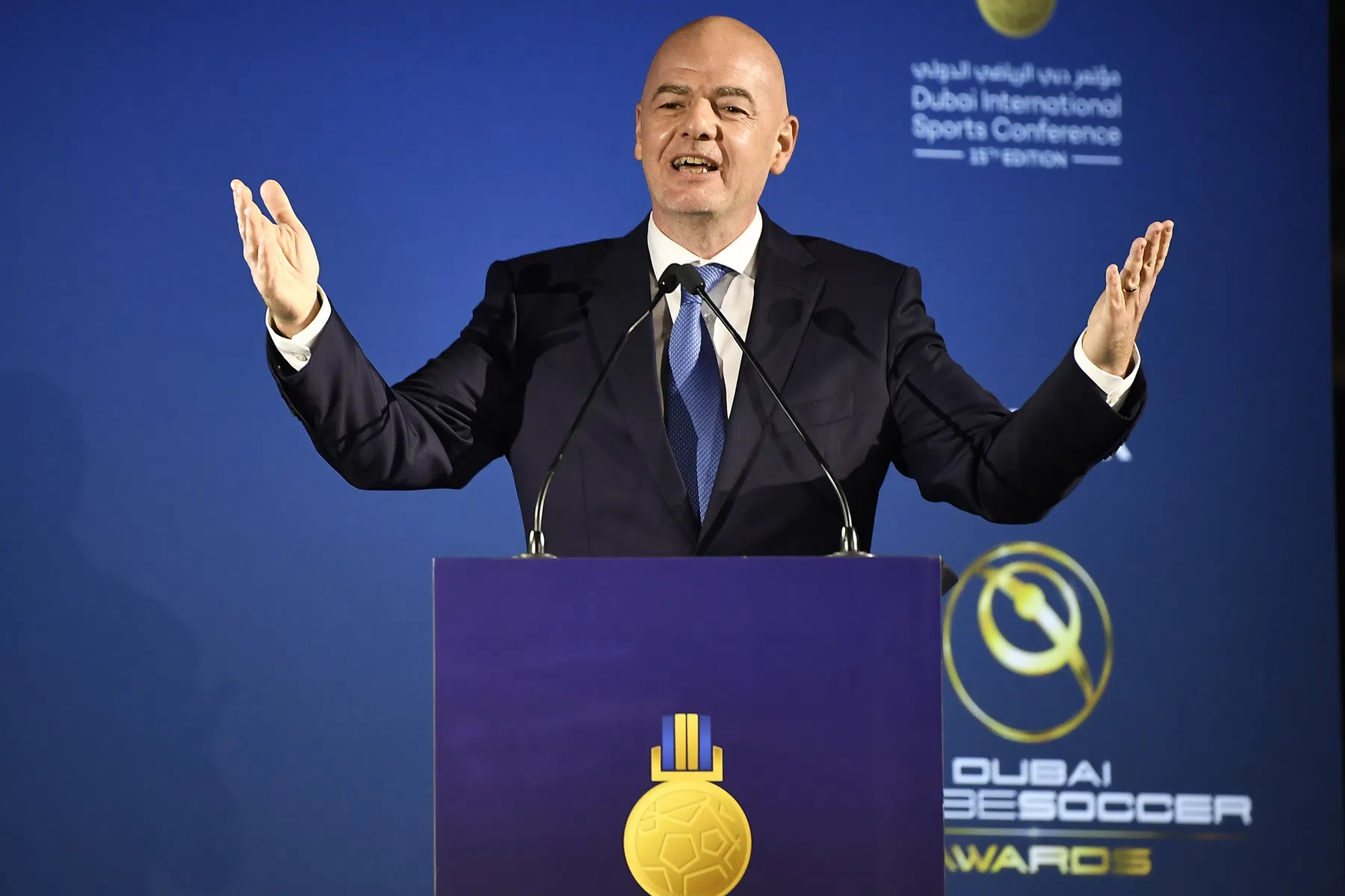 Naam Infantino twee keer terug te vinden op nieuwe trofee WK voor clubs