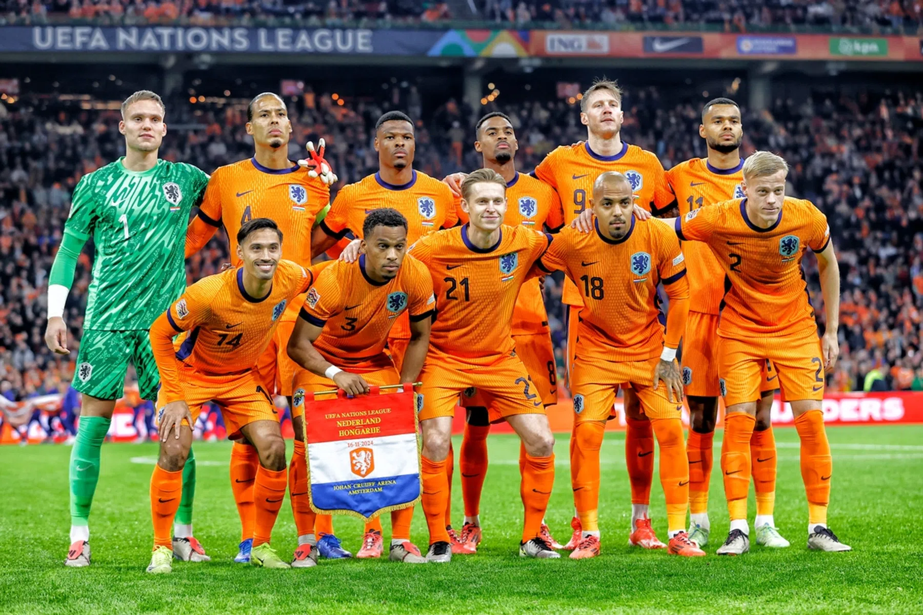 Oranje op Rapport: Dumfries blinkt opnieuw uit in Nederlands elftal