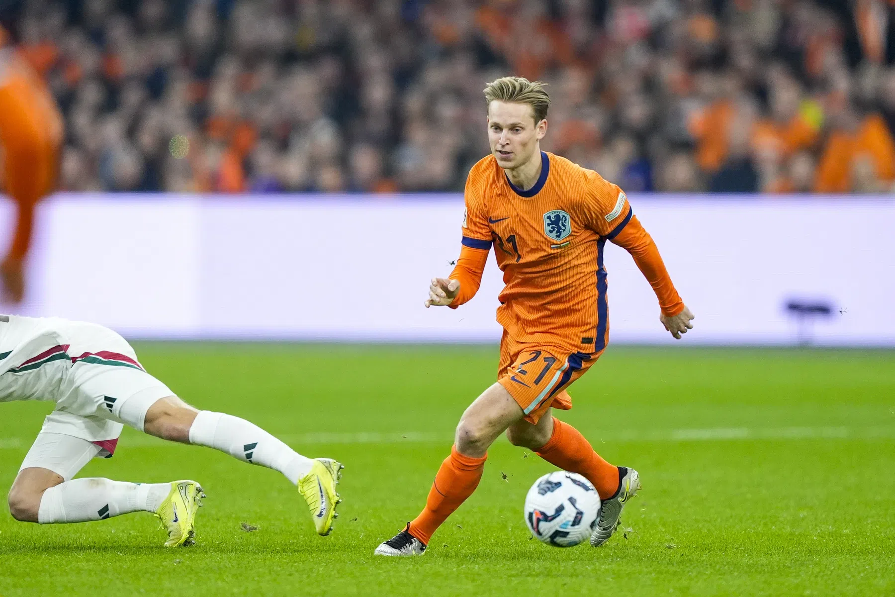 Van der Vaart looft Frenkie de Jong en geeft advies: 'Ga lekker naar huis'
