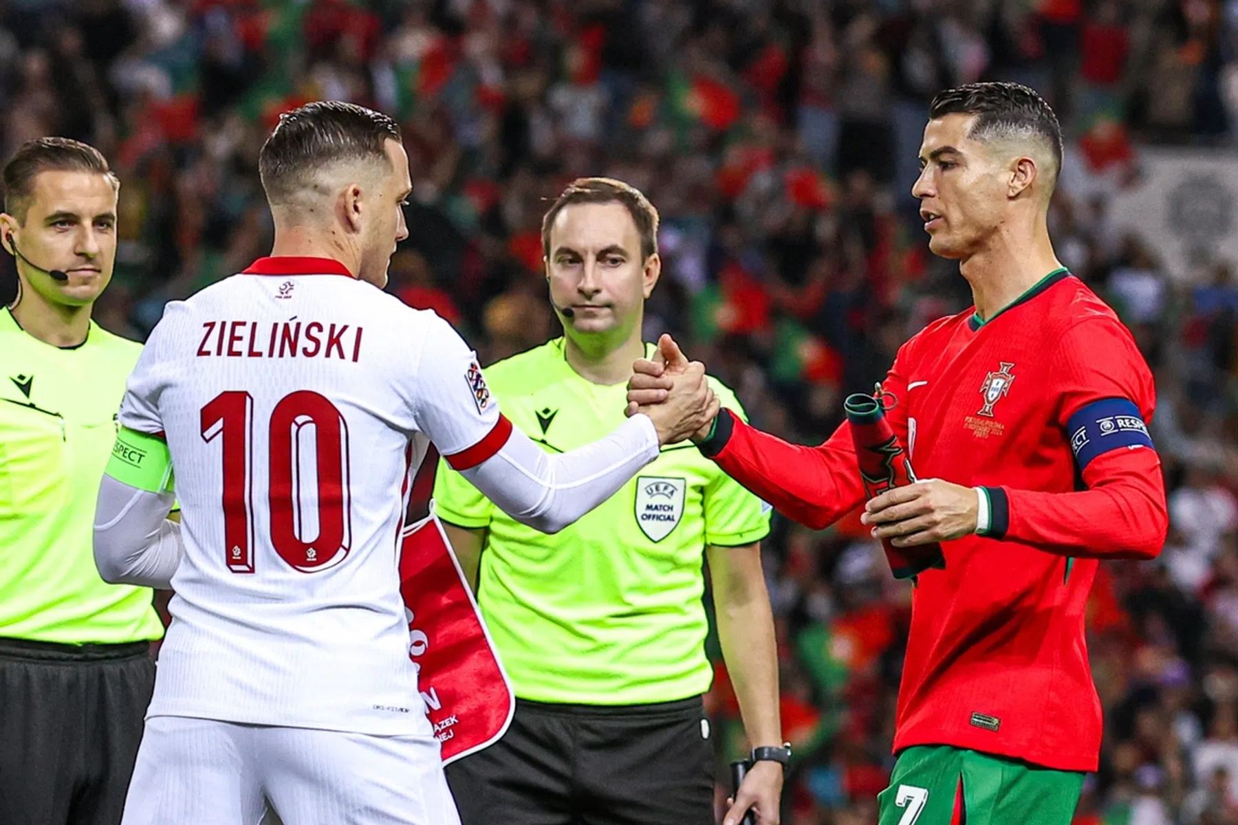 Ophef over foto met Ronaldo: 'Moet ik dan in een hoekje gaan zitten huilen?'