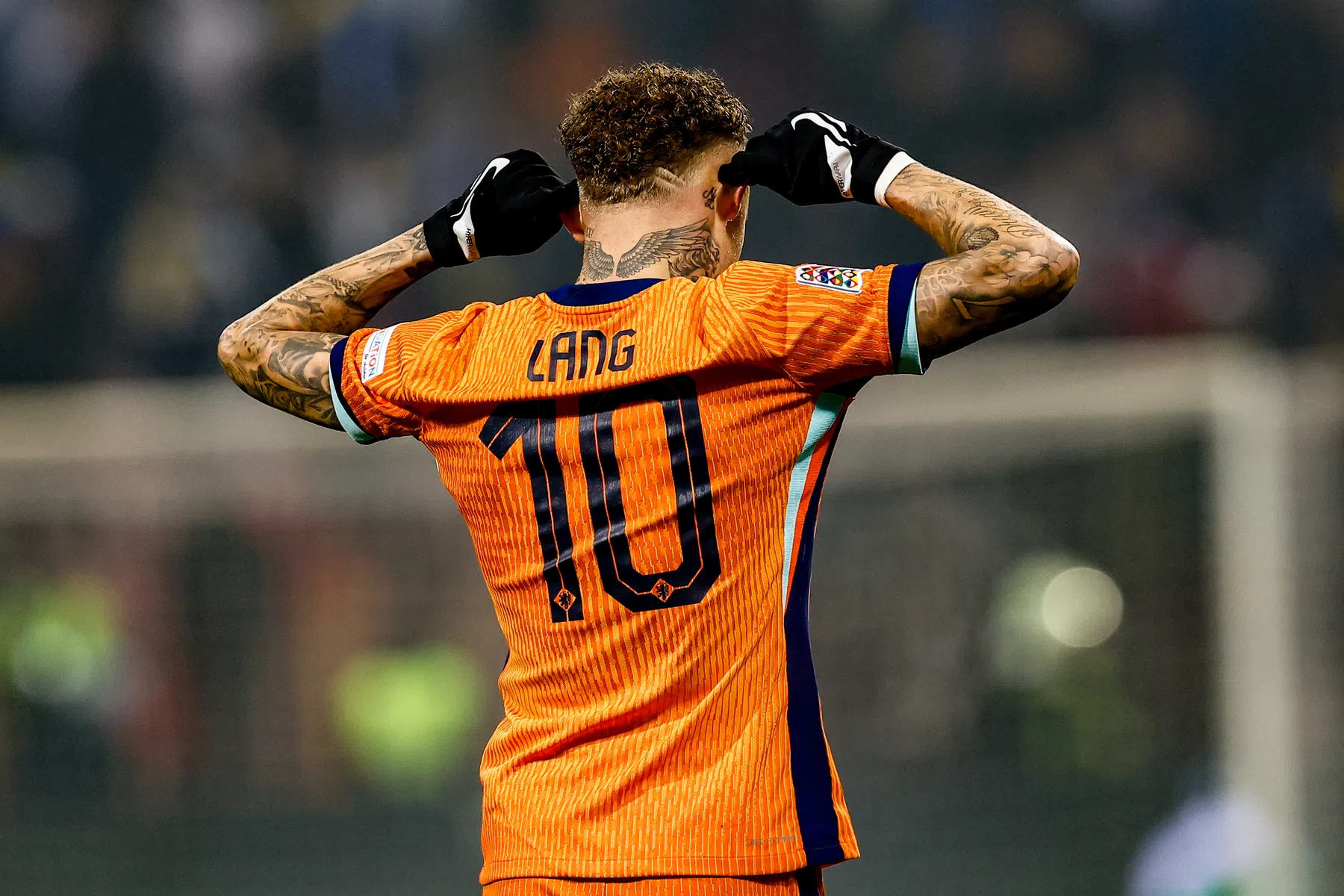 Zelfkritische Lang blij met woorden Van der Vaart en Van Basten: 'Waardeer het zeker'
