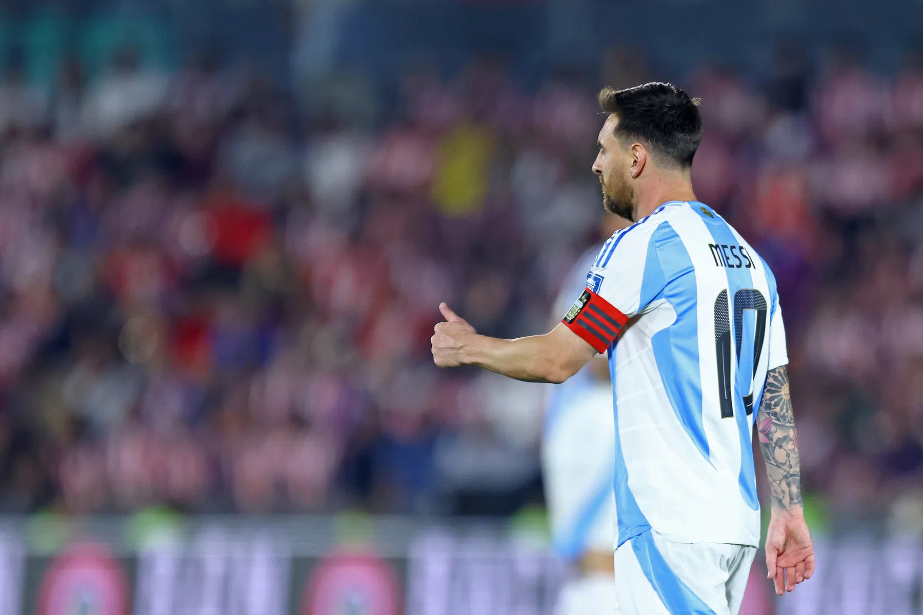 Scaloni kondigt radicale veranderingen aan bij Argentinië, maar spaart Messi