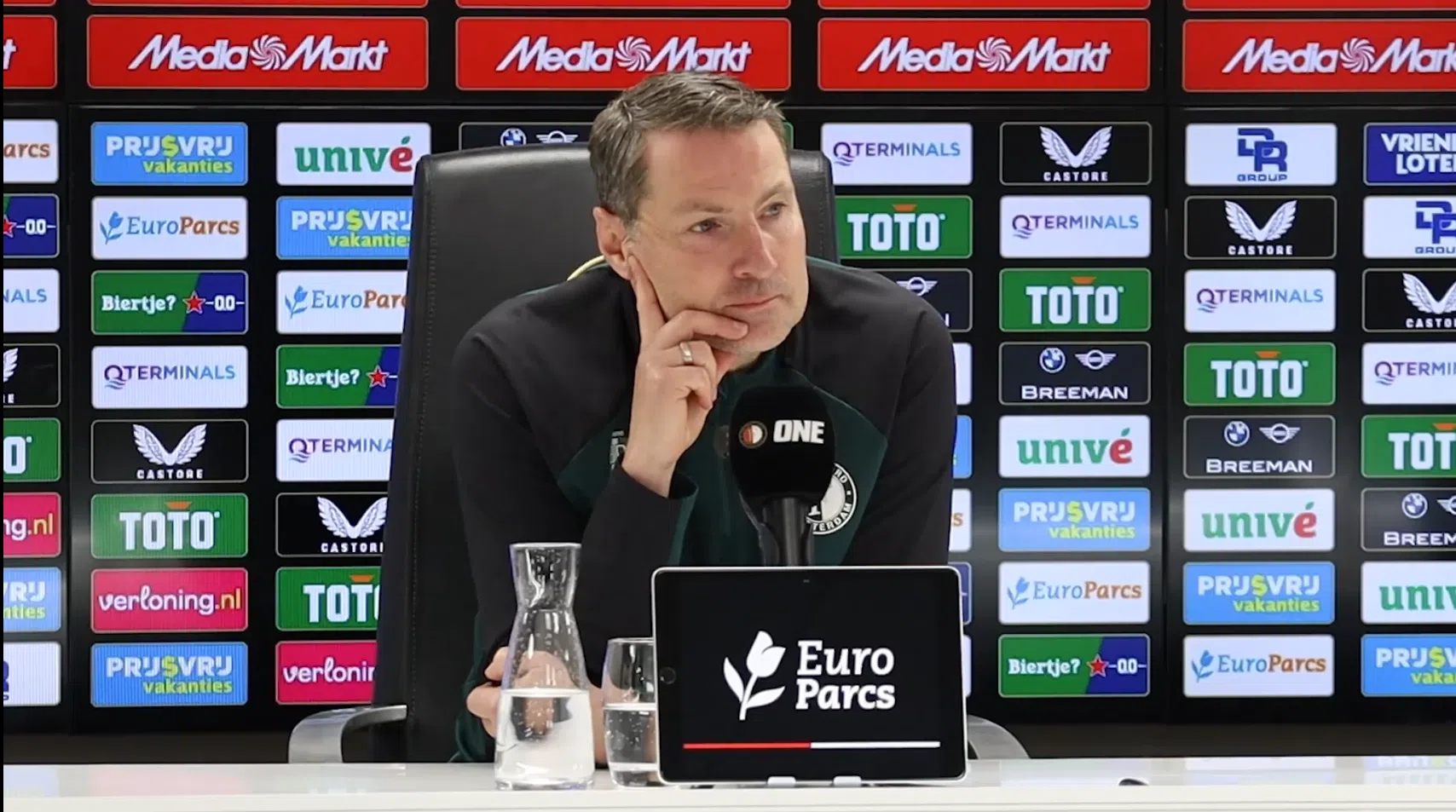 Priske tast in het duister over situatie Timber: 'Moet je Koeman vragen'