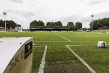 Thumbnail for article: Deinze-klucht gaat verder: jeugdspelers in actie, eigenaar koopt Italiaanse club