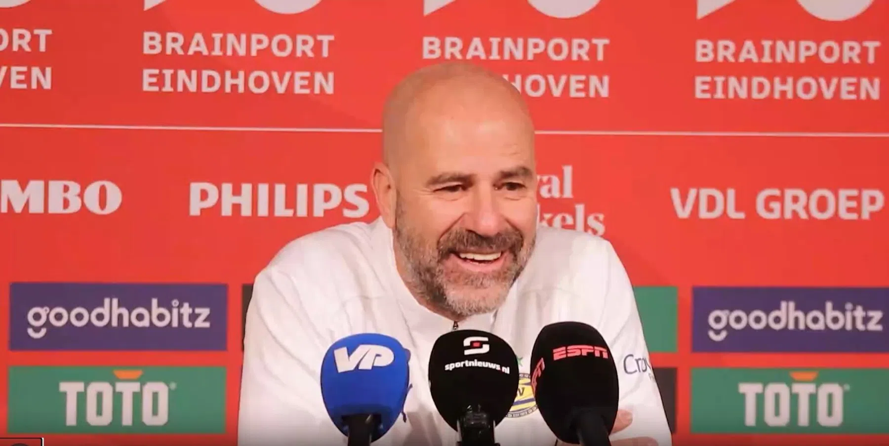 Opvallend verjaardagscadeau voor Bosz: 'Opa moet er toch aan geloven'