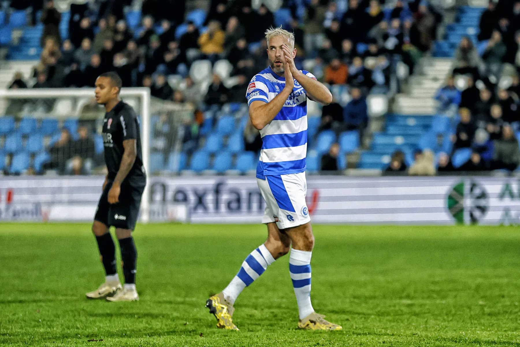 Seuntjens maakt bijzondere hattrick: 'Dat zulke dromen nog uit mogen komen'