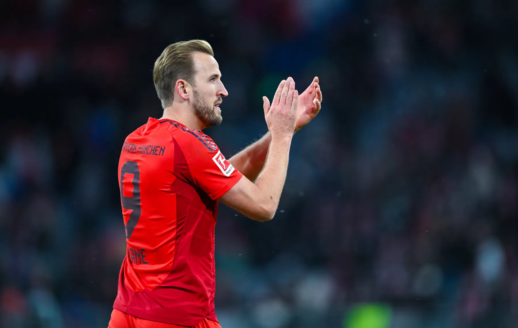 'Koning Cool' Kane troeft Haaland en Lewandowski af met 50ste Bundesliga-goal