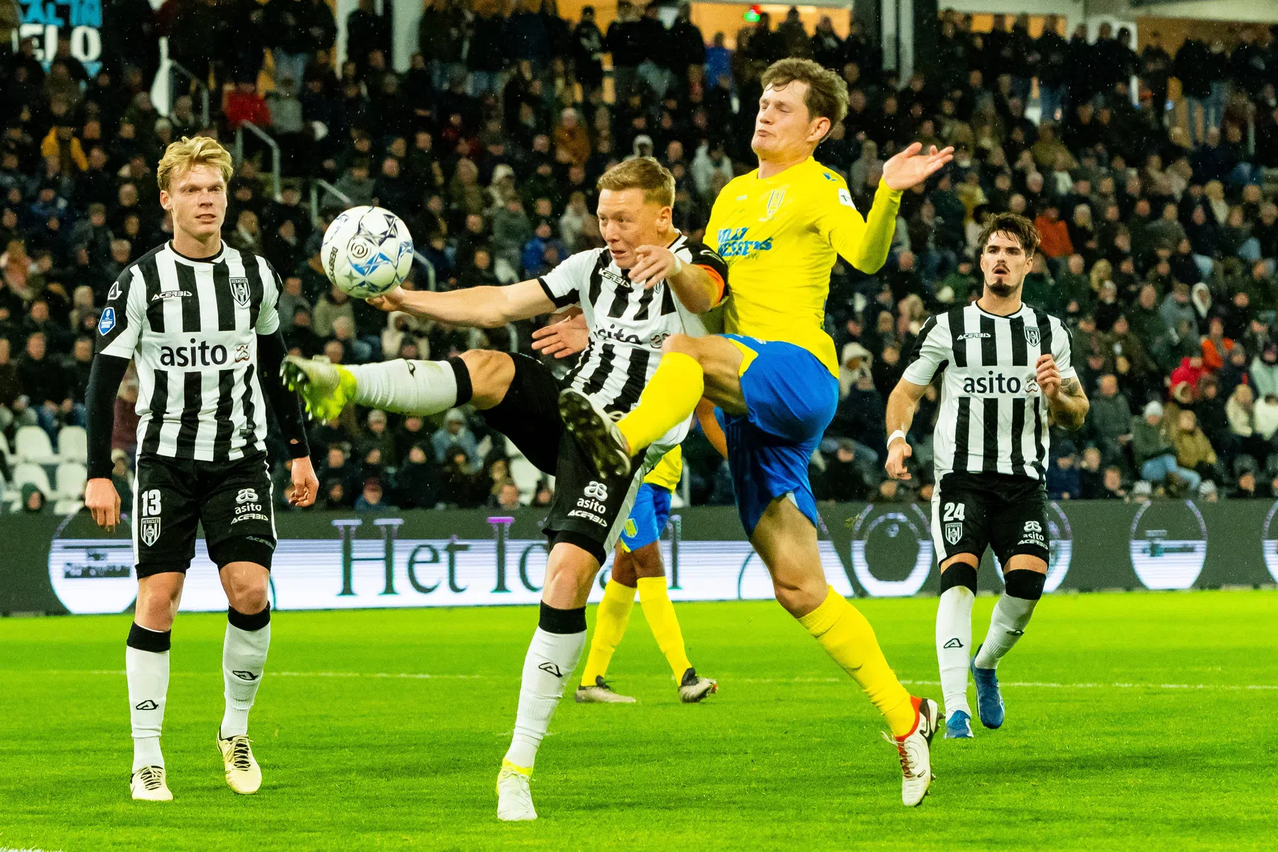 Hekkensluiter RKC laat Heracles met kater achter