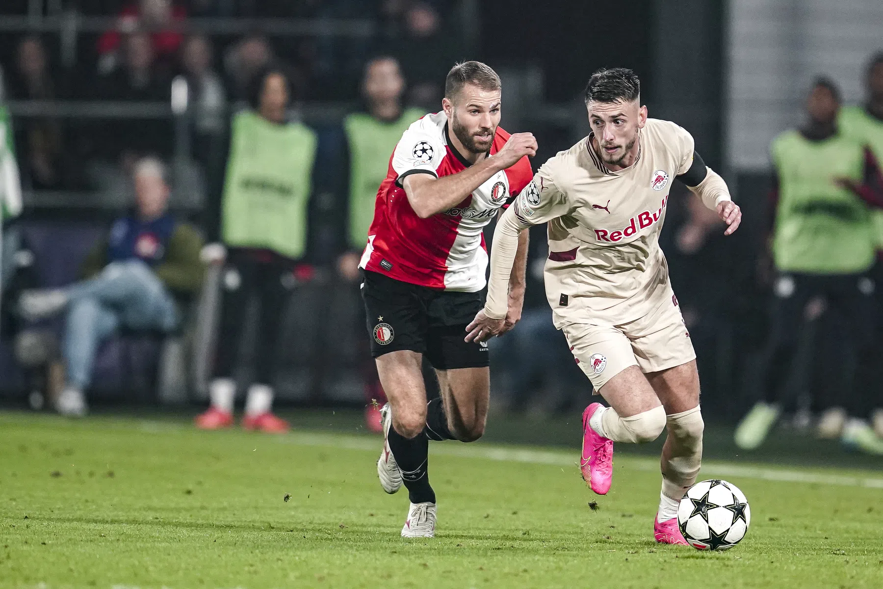 Opstelling Feyenoord: Timber en Trauner terug, Nieuwkoop rechtsback
