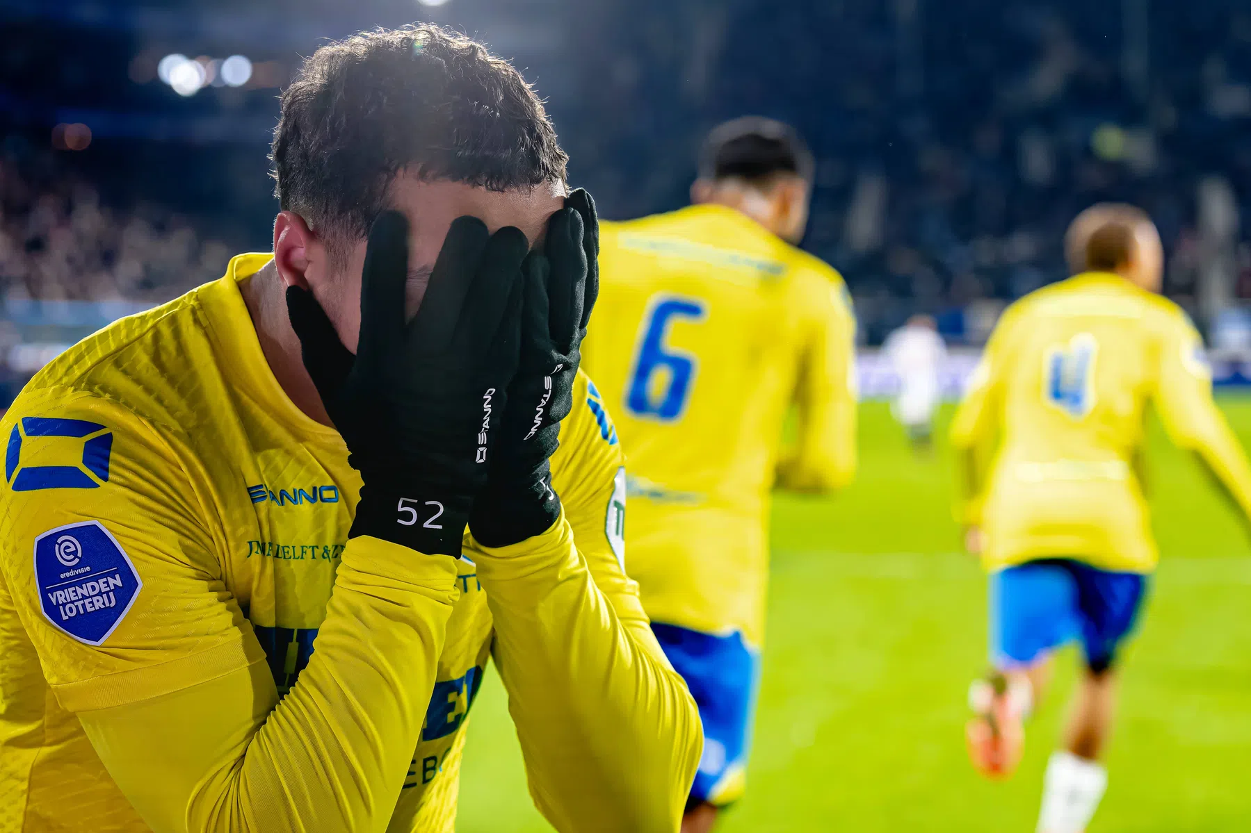 Emotionele Ihattaren glundert: 'Had eigenlijk een Panenka beloofd…'