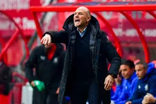 Thumbnail for article: 'Slechtste wedstrijd van het seizoen' maakt Europese situatie FC Twente penibel