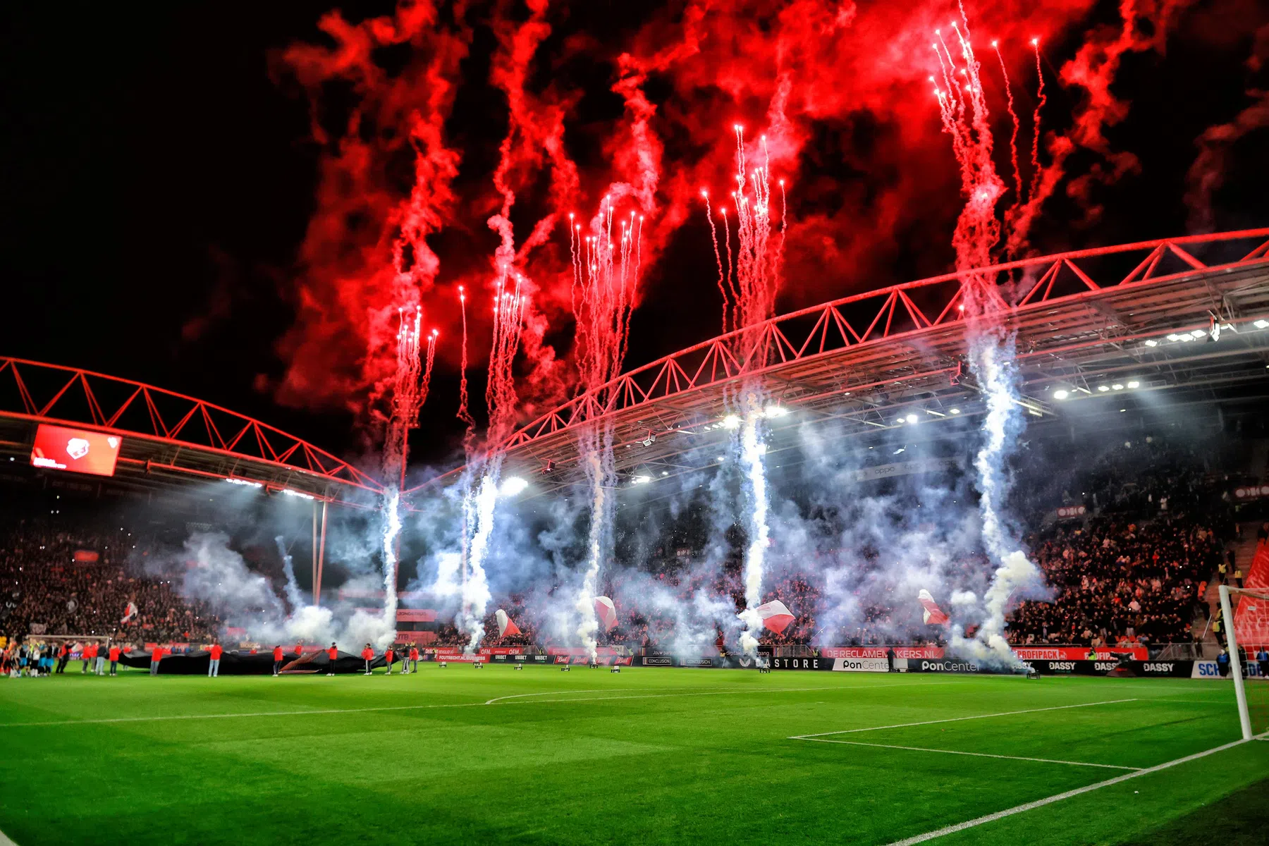 Historisch hoog transferresultaat bezorgt FC Utrecht na zes jaar weer zwarte cijfers