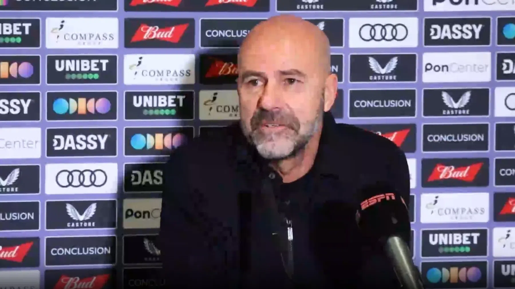 Bosz: 'Om die reden hebben we volledig verdiend gewonnen'