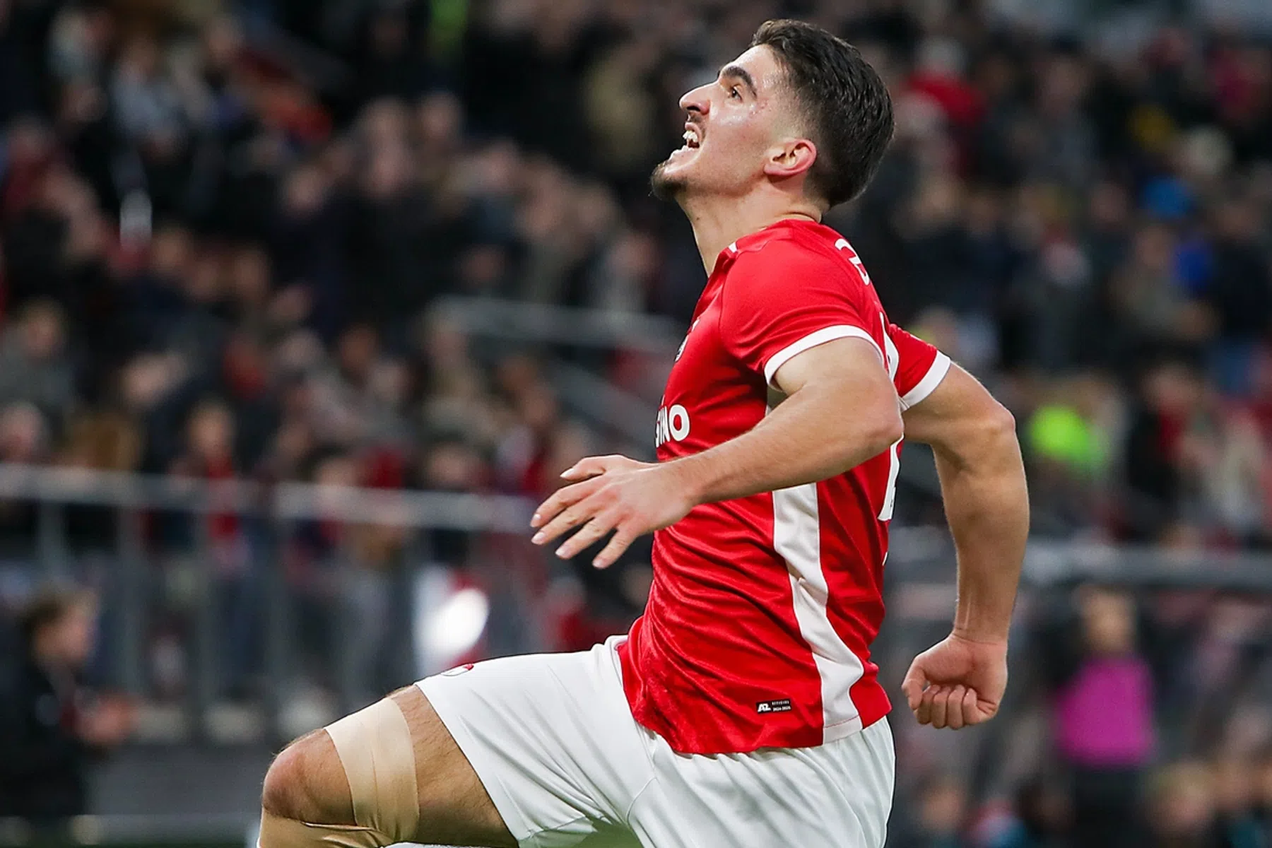 AZ kruipt door het oog van de naald: ellendige serie ten einde