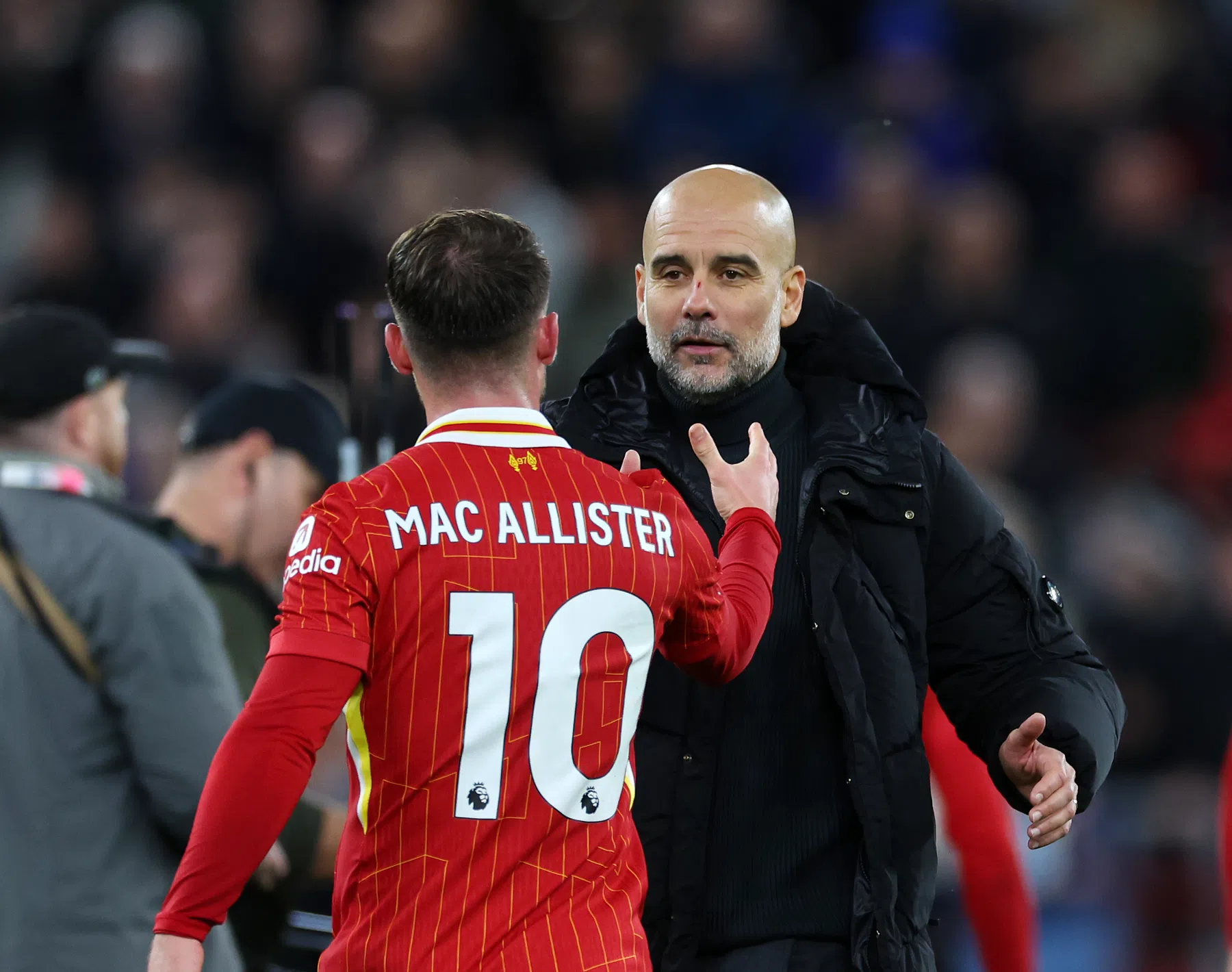 Engelse media vellen oordeel over topper op Anfield: 'City-machine lijkt kapot'