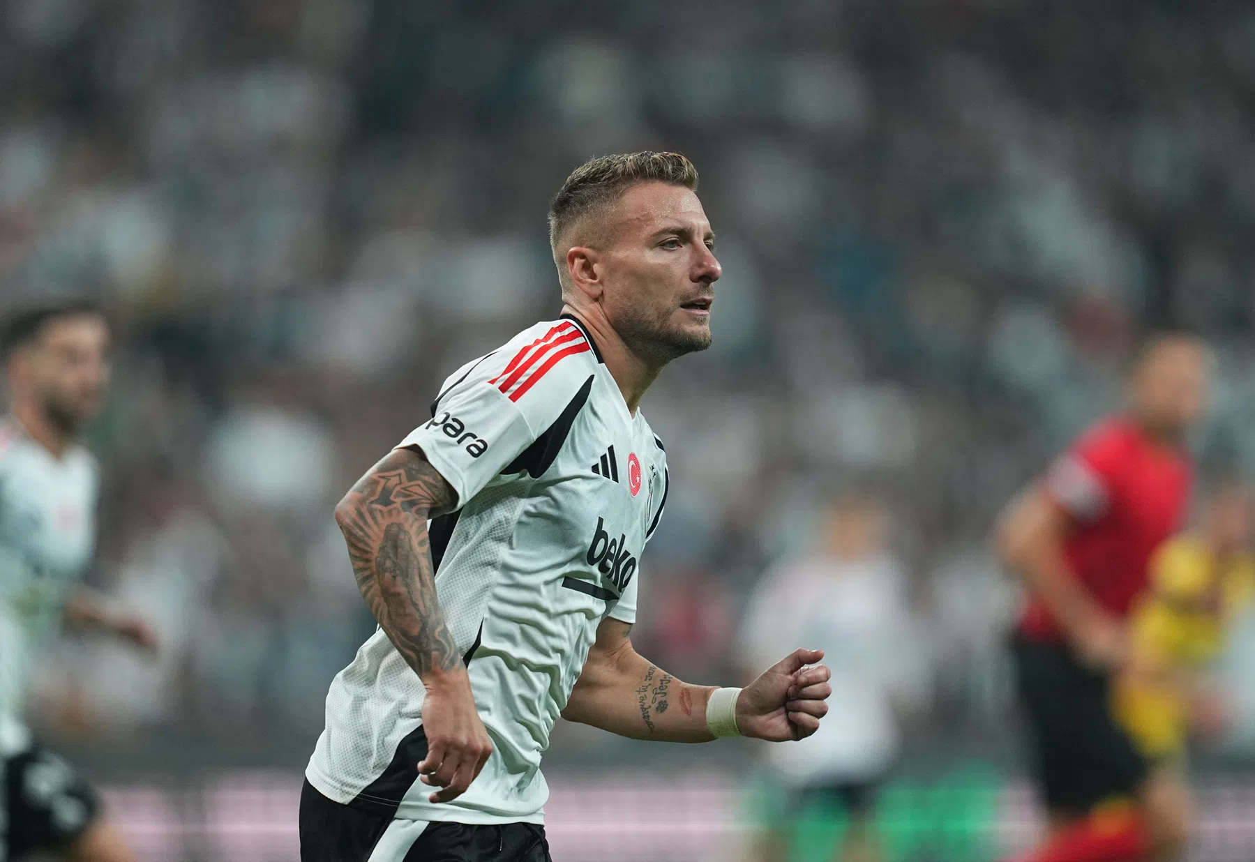 Besiktas start post-Van Bronckhorst-tijdperk met remise bij degradatiekandidaat