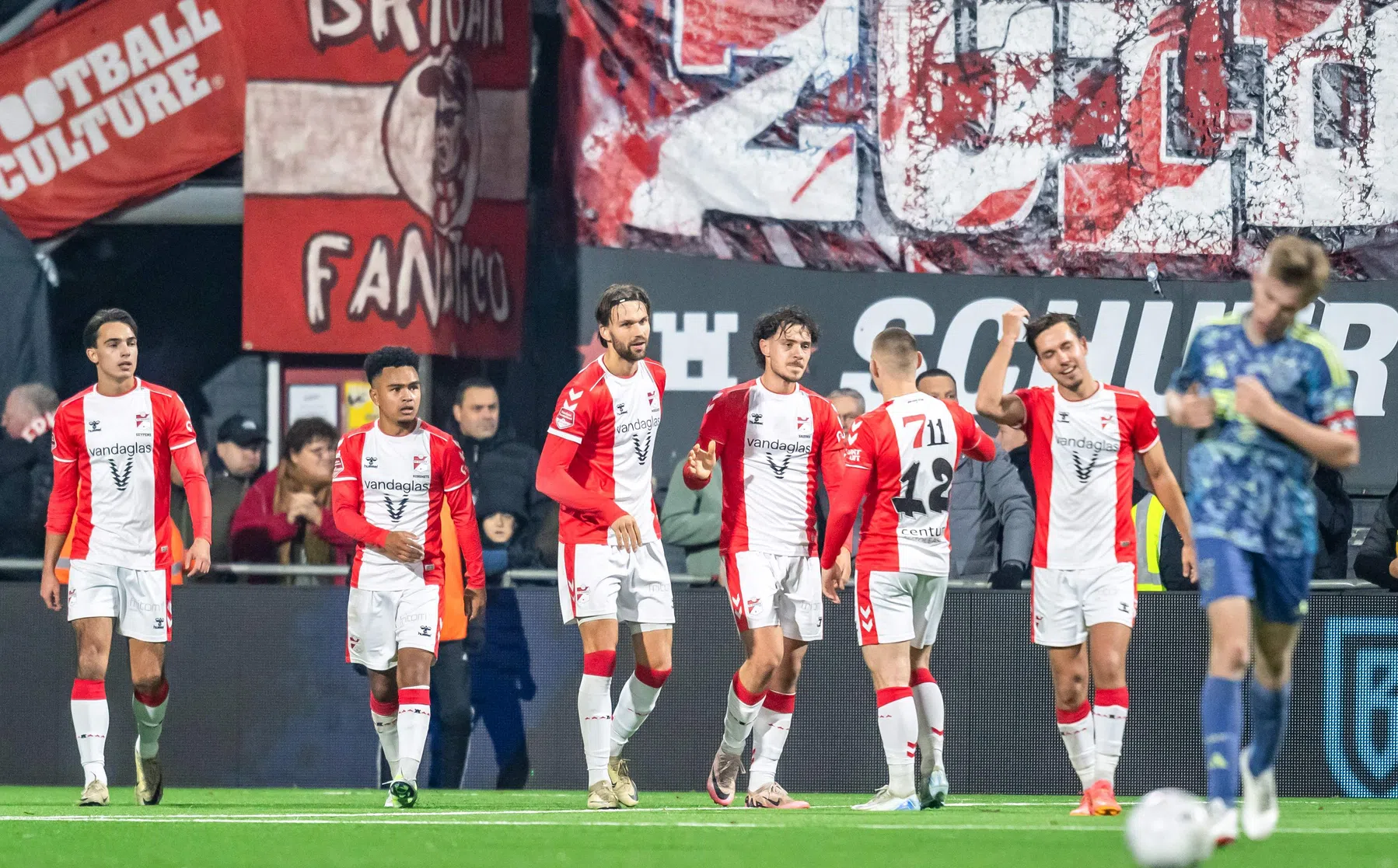 Het verhaal achter het nieuwe FC Emmen