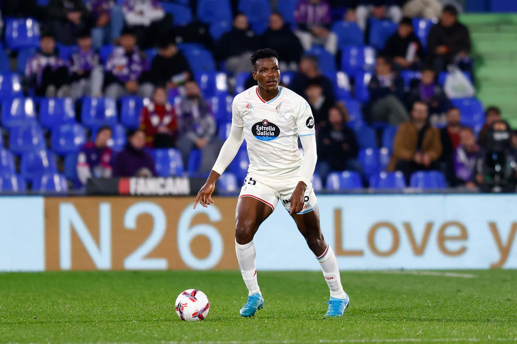 De La Liga-sensatie die tot voor kort in een bakkerij werkte