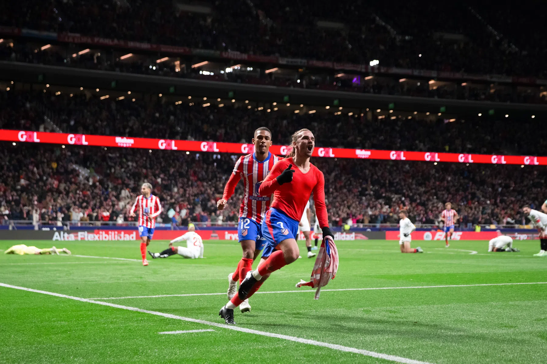 Spaanse pers smult van aangehaakt Atlético: 'La Liga staat in de fik'