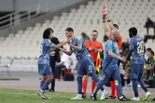 Thumbnail for article: Drie Ajacieden moeten op hun tellen passen tegen Lazio