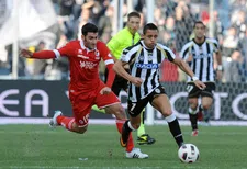 Thumbnail for article: Sánchez na dertien jaar weer in selectie van club die hem naar Europa haalde