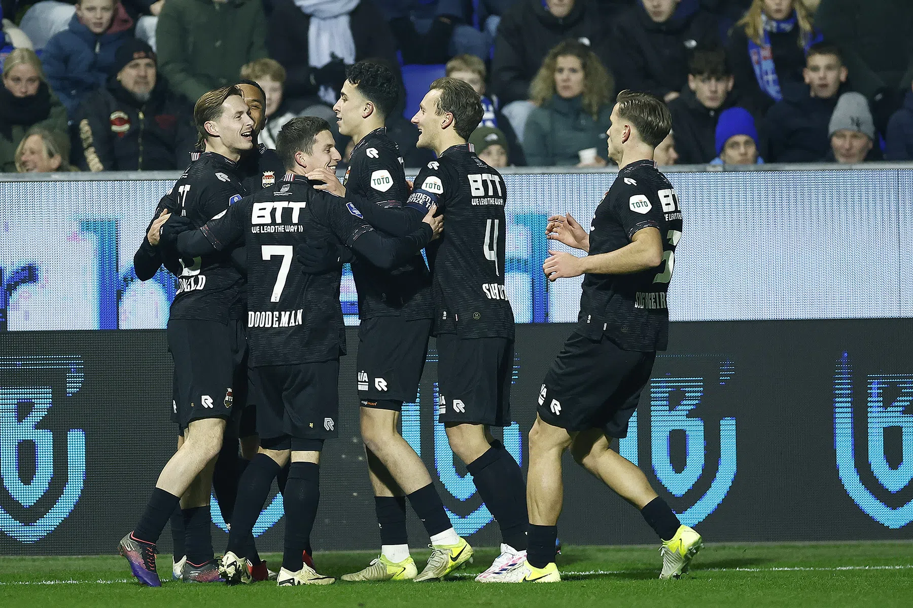 Willem II wint de 'Survival of the fittest' bij PEC Zwolle