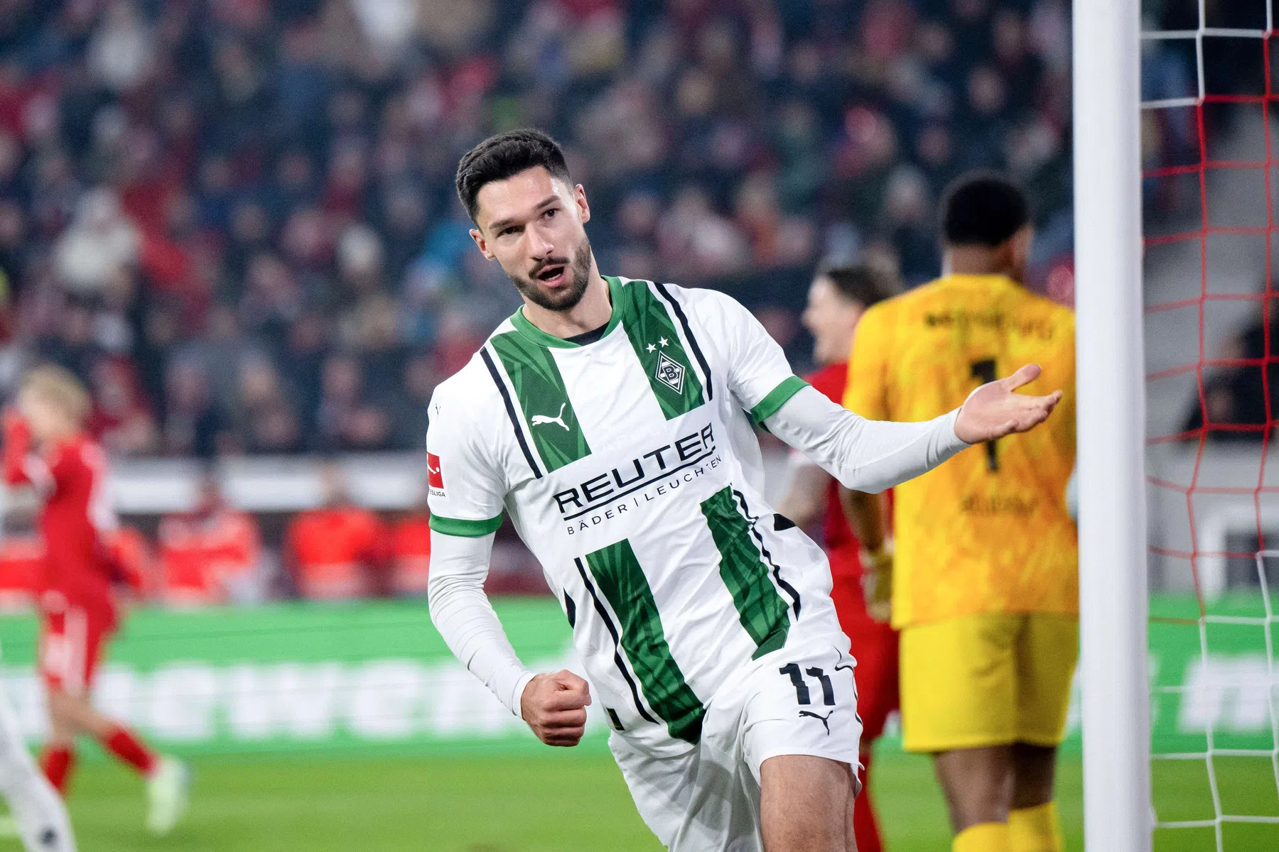 De unieke speelstijl en mentaliteit van laatbloeier Tim Kleindienst