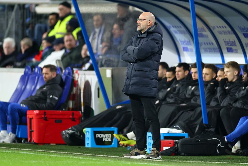 Bosz: 'Het kan dus nóg slechter, PSV is géén topclub'