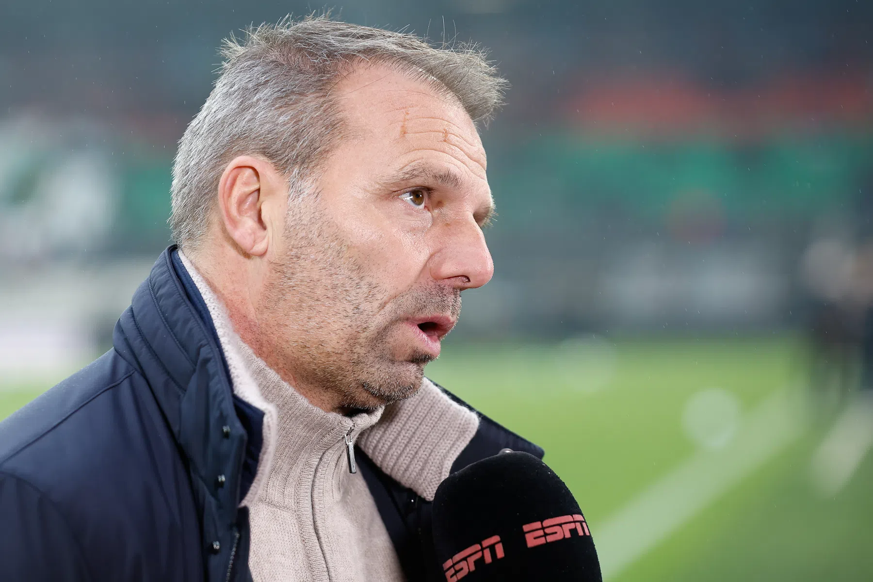 Steijn zag persoonsverwisseling, maar VAR greep niet in: 'Wij zien dit toch ook?'