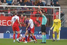 Thumbnail for article: Hoofdrolspeler Llansana ziedend: 'Lijkt alsof wij alleen maar klappen krijgen'