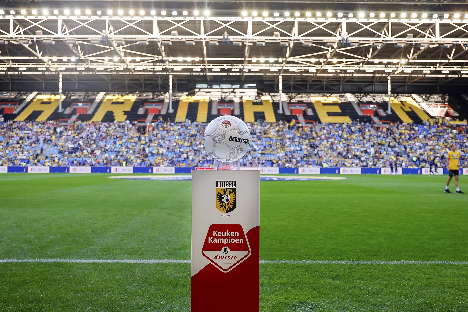 Vitesse vindt kandidaat-koper en zet vooronderzoek in werking