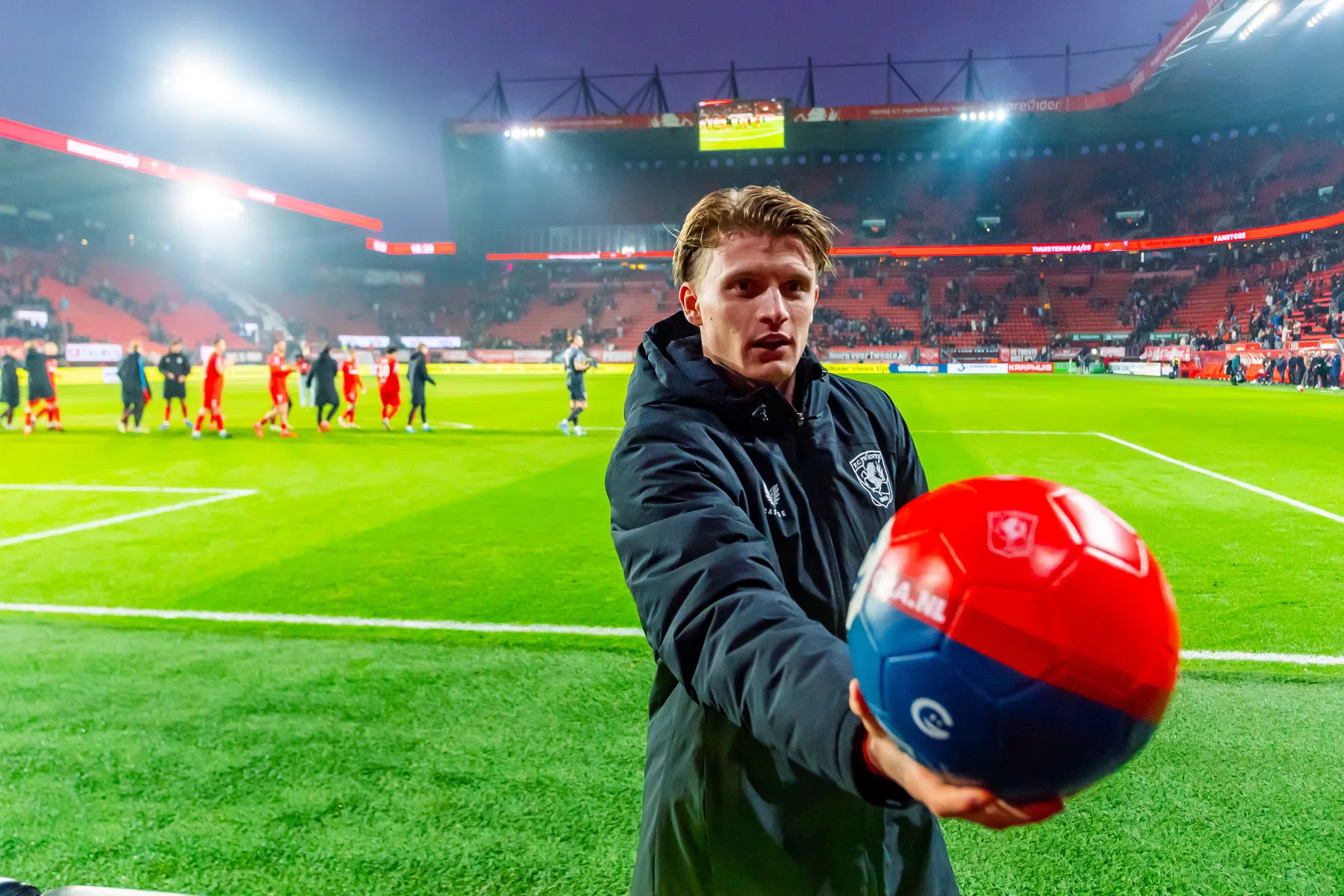 Steijn kijkt naar topscorerslijst: 'Als ik ook zo'n jaar blijf draaien...'