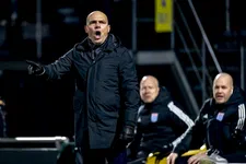 Thumbnail for article: PEC-trainer Jansen razend na arbitrale blunder: 'Liefst rijd ik er nu even heen'