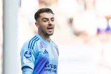 Thumbnail for article: 'Ik ging meteen op Google kijken of je buitenspel kunt staan bij een corner'