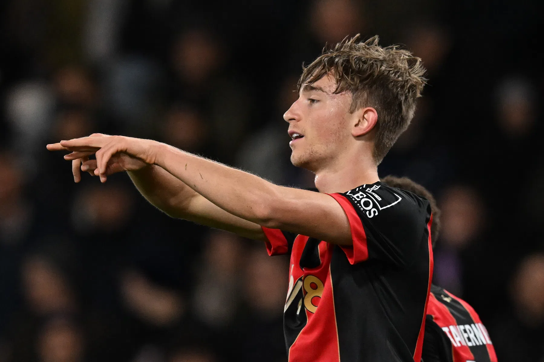 Huijsen schittert op Old Trafford met goal tegen Man Utd