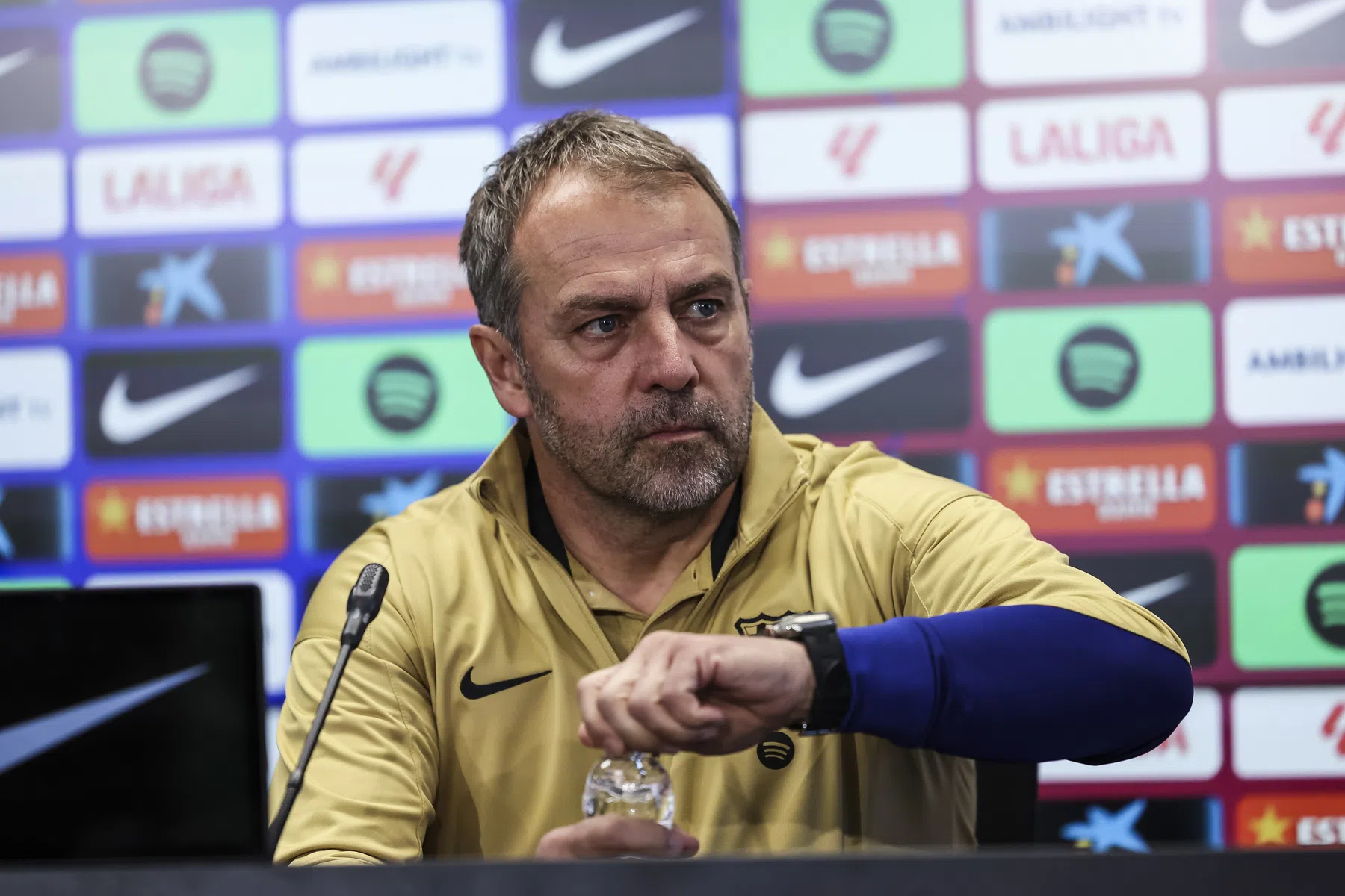 Flick ondanks nederlaag trots op Barça: 'Zo wil ik mijn team zien spelen'